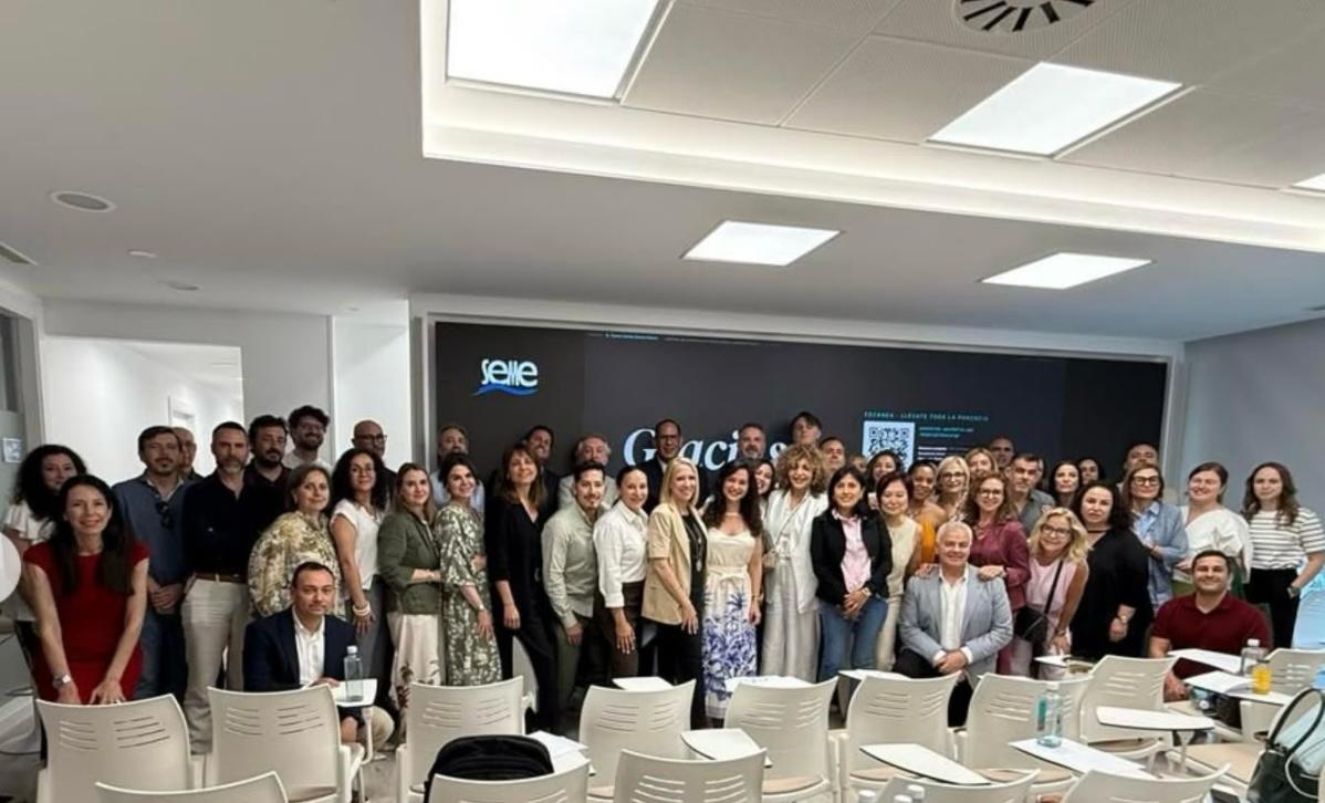 Reunión de gestores de la SEME - AQ Clinics